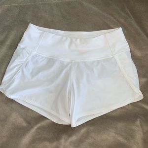 Great condition white lululemon run times short!!!